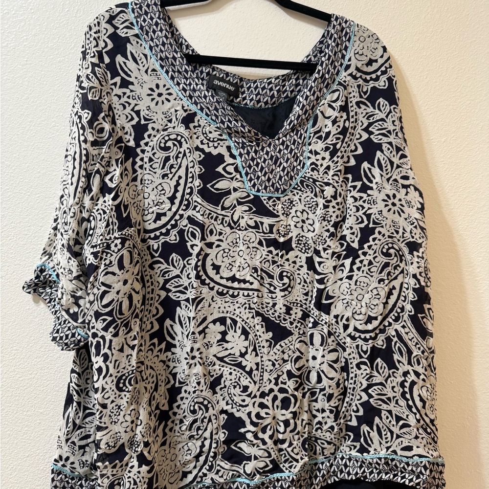 Avenue Black and White Embellished Relaxed Blouse